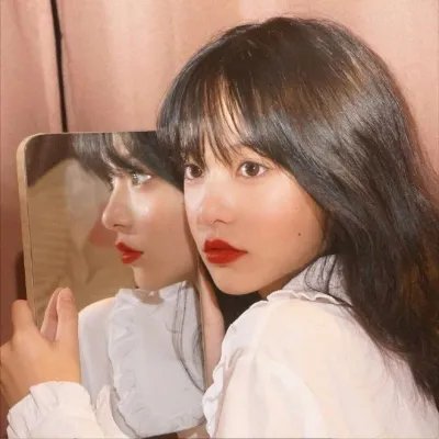 窗里的光